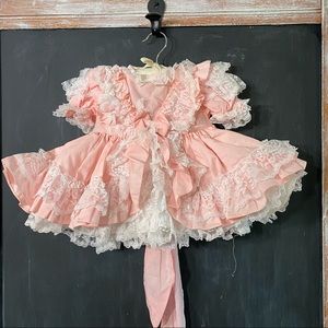 Vtg Baby Girl Full Circle Pageant Dress  Pink  White Lace Ruffles Handmade